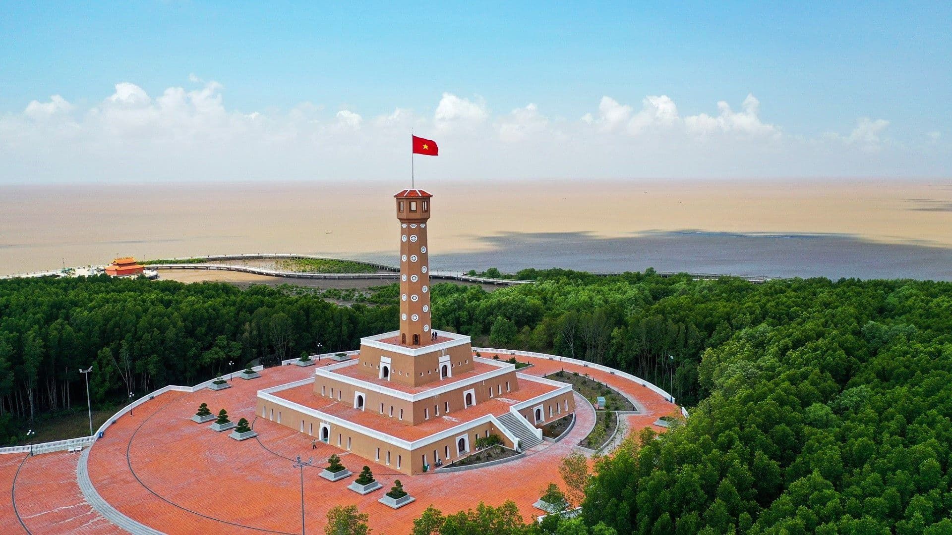 Start your Ca Mau Travel with serene vistas